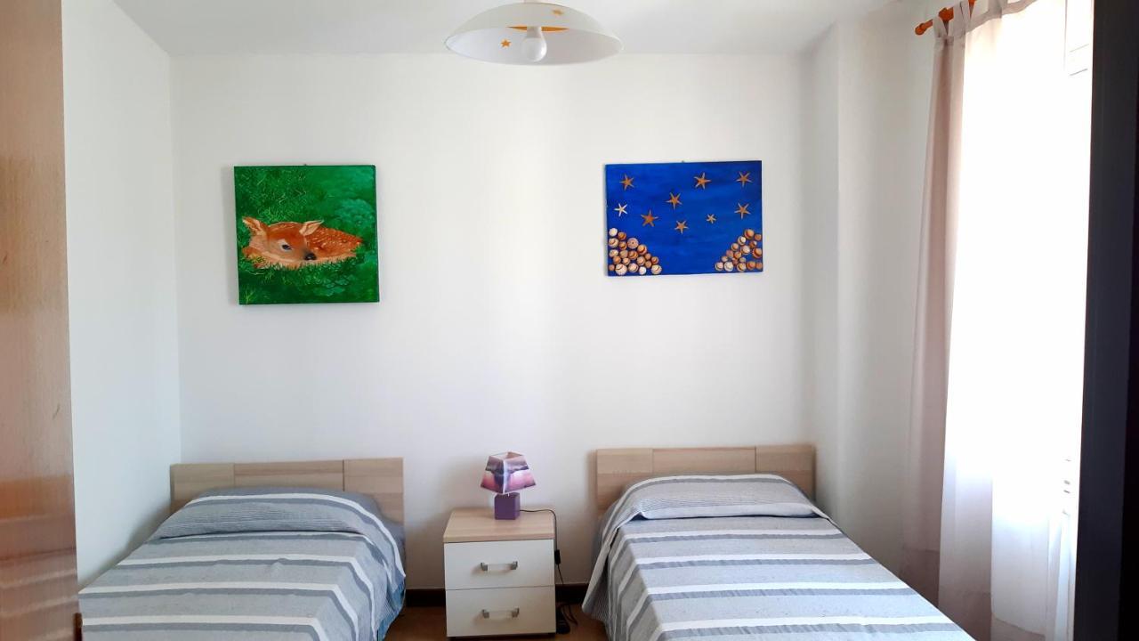 Mare&Monti Villa Telti Екстериор снимка